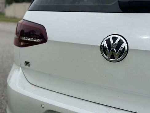 Used 2016 Volkswagen Golf 4-Door AWD/4WD image 13