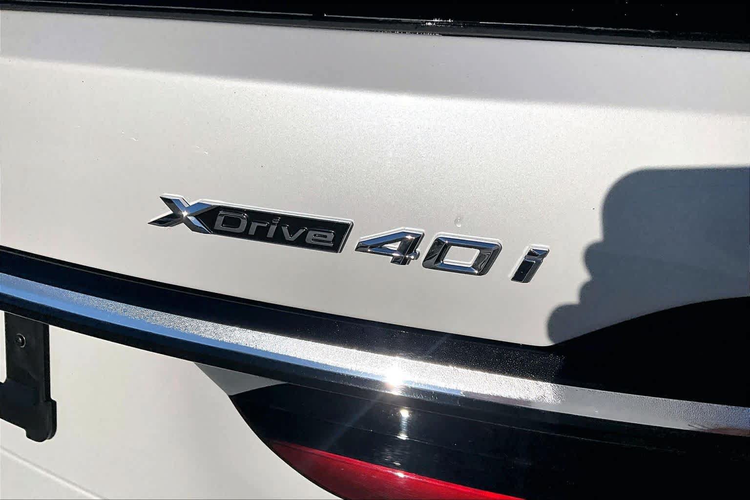 Used 2025 BMW X7 xDrive40i w/ Premium Package AWD/4WD image 10