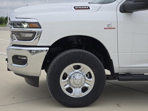 New 2026 RAM 2500 Tradesman AWD/4WD image 6