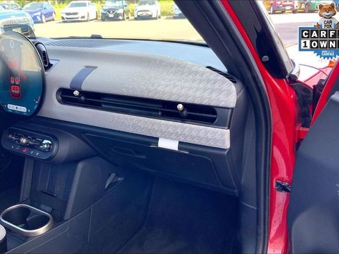 Certified 2025 MINI Cooper S image 14