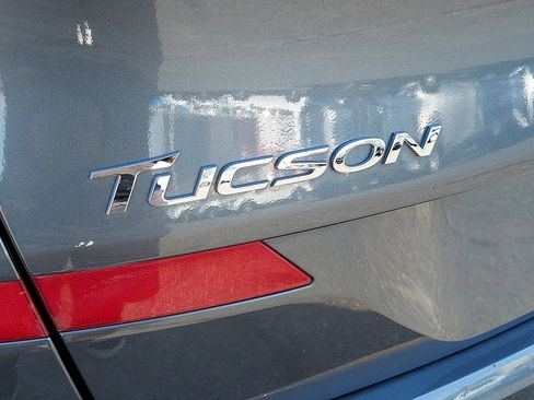 Used 2019 Hyundai Tucson Sport image 25