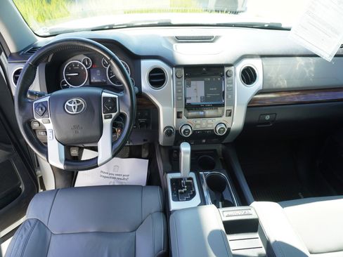 Used 2017 Toyota Tundra Limited image 2