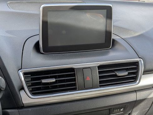 Used 2016 MAZDA MAZDA3 s Grand Touring image 10