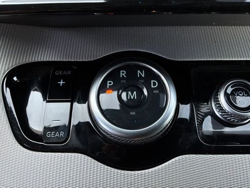 Used 2025 Ford Expedition Active AWD/4WD image 38
