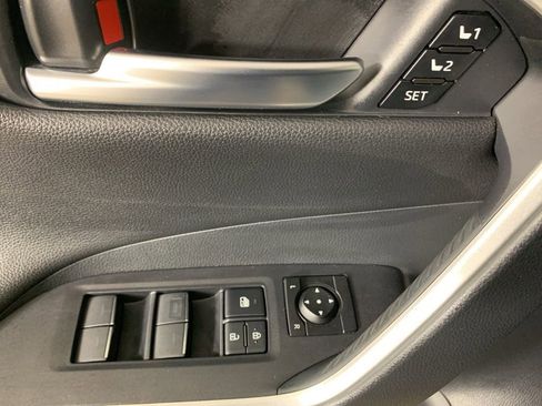 Used 2024 Toyota RAV4 XSE w/ Advanced Technology Package AWD/4WD image 17