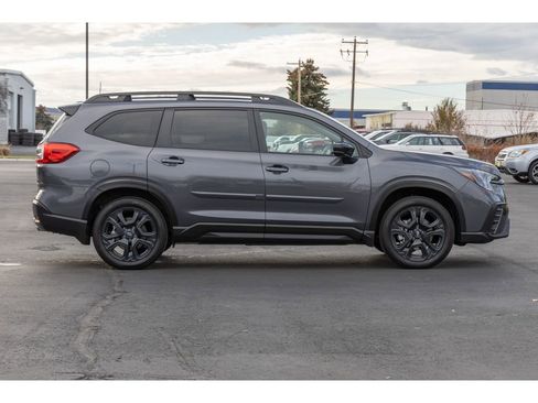 Certified 2025 Subaru Ascent Onyx Edition w/ Onyx Package image 2