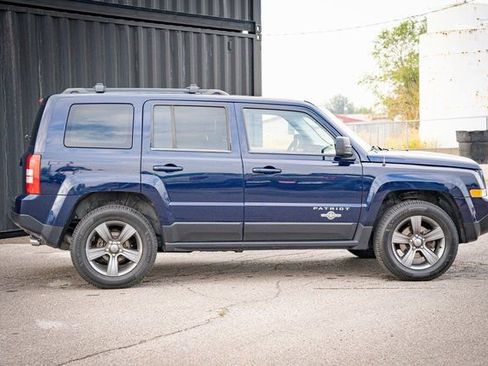 Used 2014 Jeep Patriot Latitude w/ All Weather Capability Group image 7