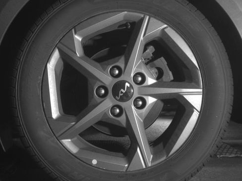 Used 2025 Kia K4 FWD image 12