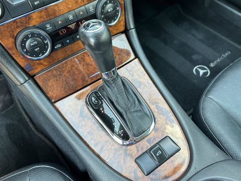 Used 2007 Mercedes-Benz CLK 350 Cabriolet image 25