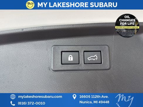 Certified 2025 Subaru Outback Onyx Edition AWD/4WD image 28