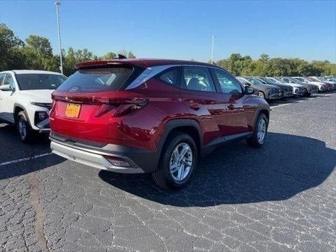 Certified 2026 Hyundai Tucson SE FWD image 3