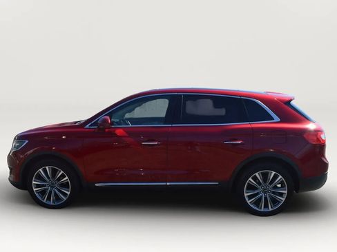 Used 2016 Lincoln MKX Reserve w/ Technology Package AWD/4WD image 5