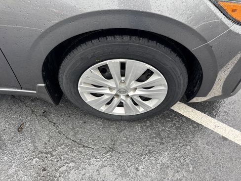 Used 2024 Nissan Sentra S image 10