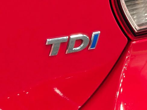 Used 2013 Volkswagen Jetta TDI FWD image 35