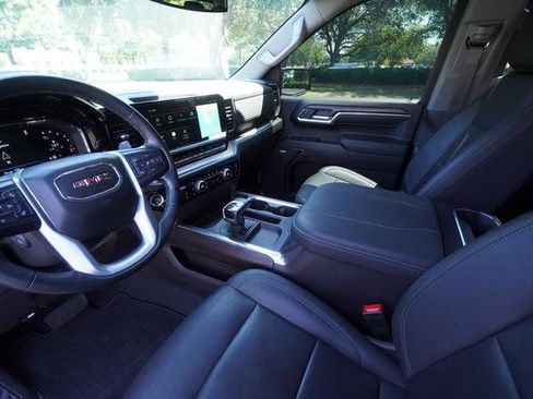 Used 2023 GMC Sierra 1500 SLT w/ SLT Premium Package AWD/4WD image 22