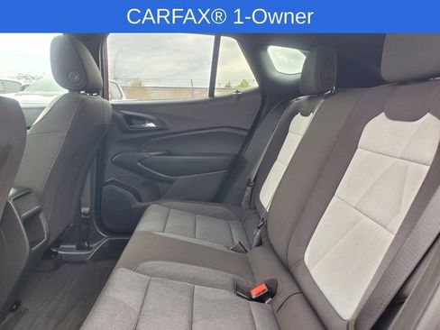 Certified 2024 Chevrolet Trax RS w/ Sunroof Package FWD image 31