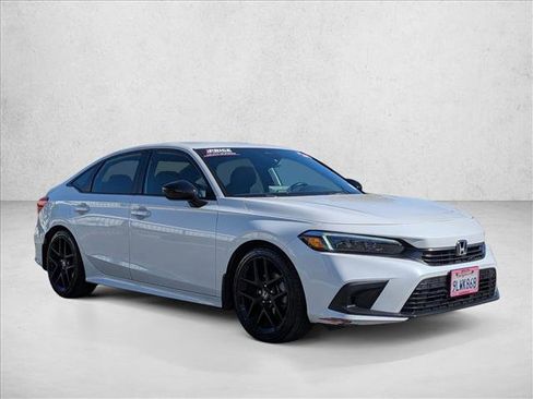 Used 2024 Honda Civic Sport image 3