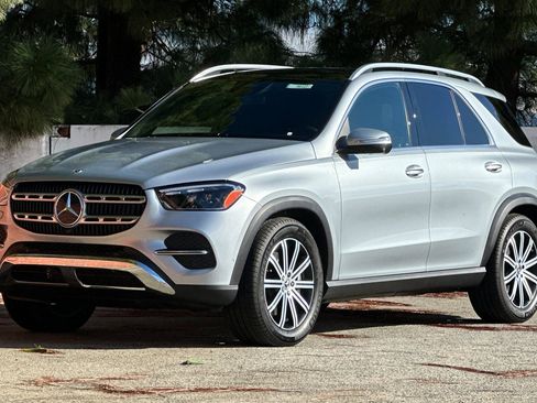 New 2025 Mercedes-Benz GLE 450 4MATIC image 8