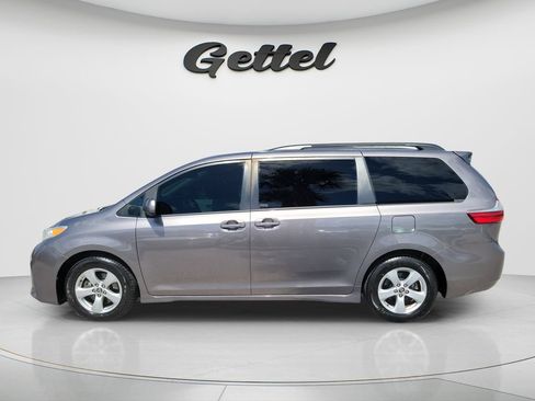 Used 2020 Toyota Sienna LE FWD image 8