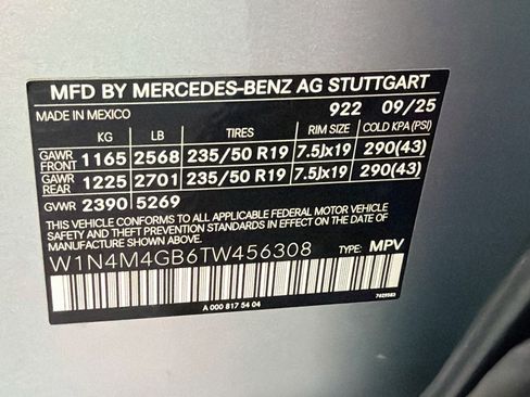 Used 2026 Mercedes-Benz GLB 250 image 24