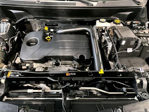 Certified 2024 Chevrolet Equinox LT image 28