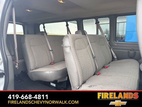Used 2024 Chevrolet Express 3500 LT w/ LT Preferred Equipment Group image 21