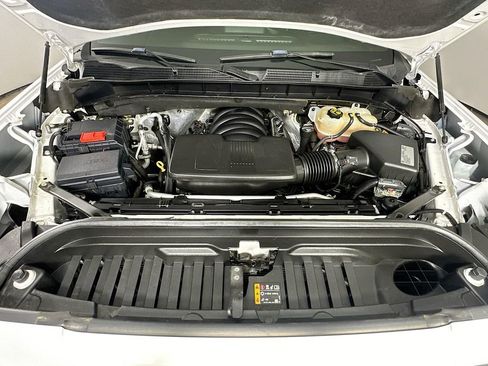 Used 2021 GMC Sierra 1500 AT4 w/ AT4 Value Package AWD/4WD image 9