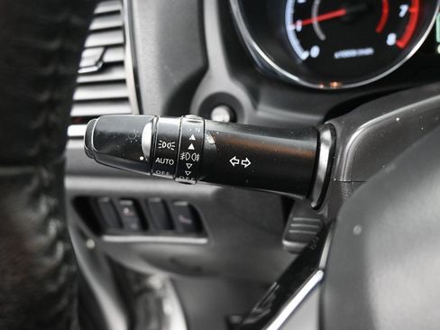 Used 2023 Mitsubishi Outlander Sport SE image 18