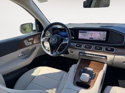 Certified 2024 Mercedes-Benz GLE 450 4MATIC image 18