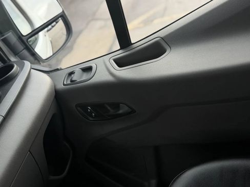 Used 2025 Ford Transit 250 148 Medium Roof Extended AWD w/ Load Area Protection Package image 34