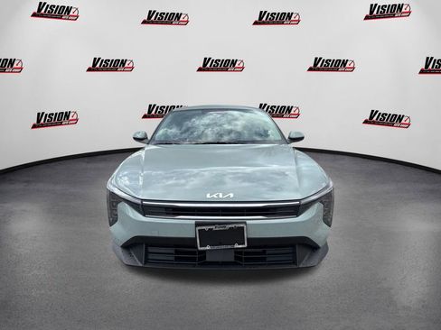 Used 2025 Kia K4 LXS image 2