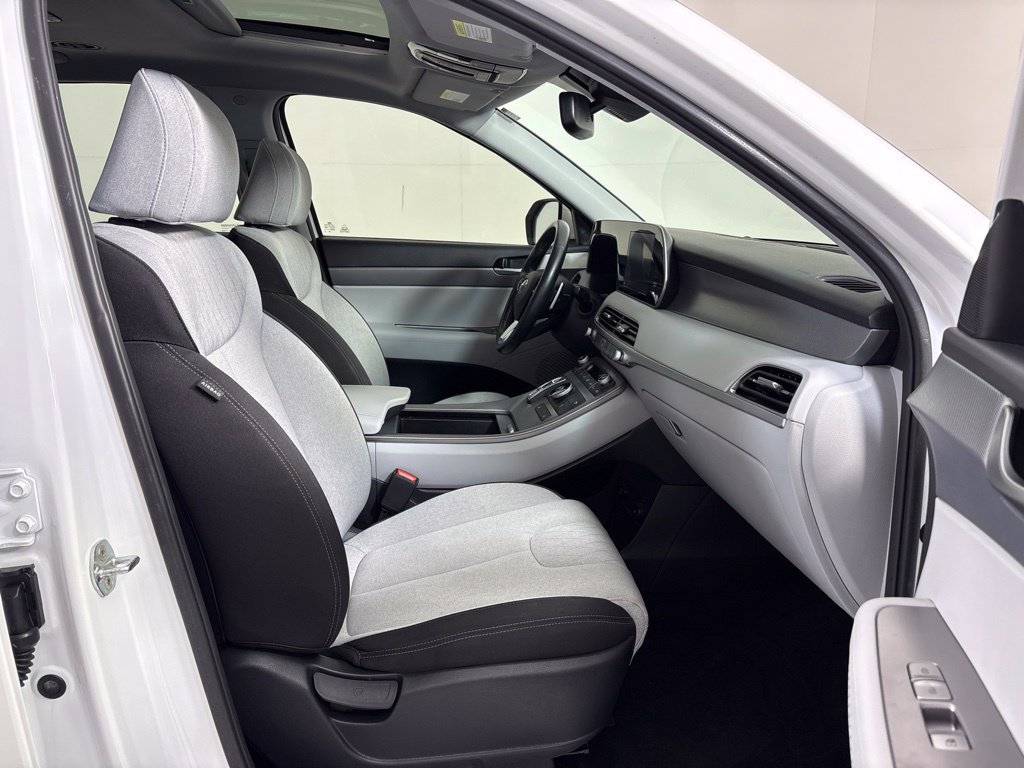 Used 2022 Hyundai Palisade SEL FWD image 12