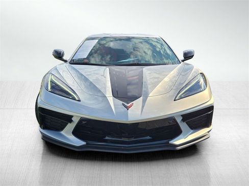 Used 2021 Chevrolet Corvette Stingray Preferred Cpe w/ Z51 Performance Package image 2