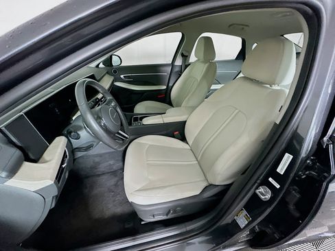 Used 2025 Hyundai Sonata SEL image 13