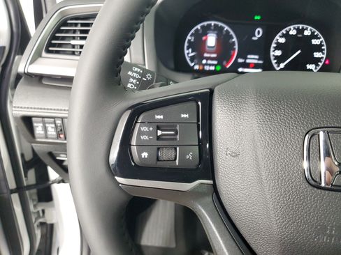 New 2026 Honda Odyssey EX-L image 28