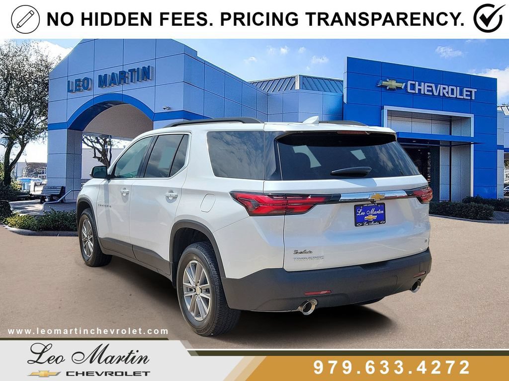 Used 2024 Chevrolet Traverse LT FWD image 4