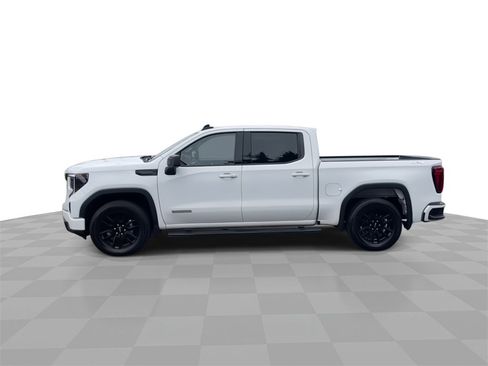 Used 2022 GMC Sierra 1500 Elevation w/ LPO, Elevation Black Package image 5