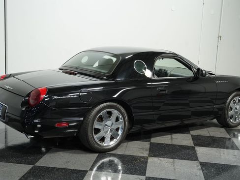 Used 2002 Ford Thunderbird image 12