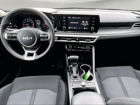 Used 2022 Kia K5 LXS image 7