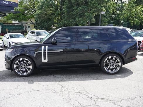 Used 2024 Land Rover Range Rover Long Wheelbase Autobiography AWD/4WD image 21