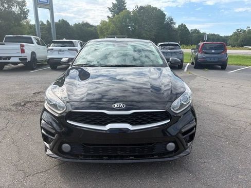 Used 2021 Kia Forte LXS FWD image 2