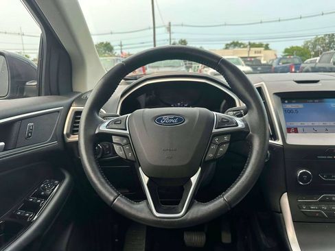 Used 2019 Ford Edge SEL w/ Equipment Group 201A AWD/4WD image 14