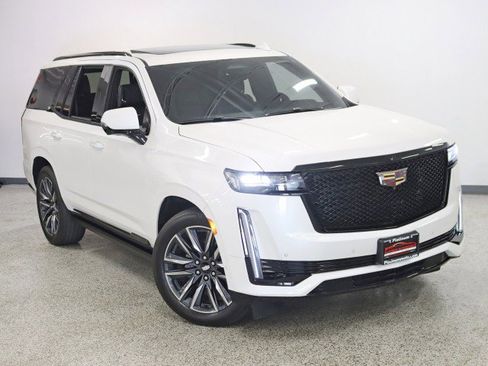 Used 2022 Cadillac Escalade Sport image 5