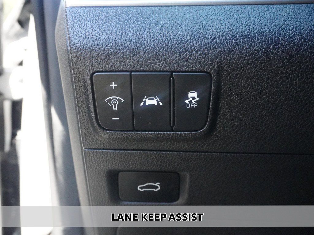 Used 2023 Kia K5 GT-Line AWD/4WD image 5