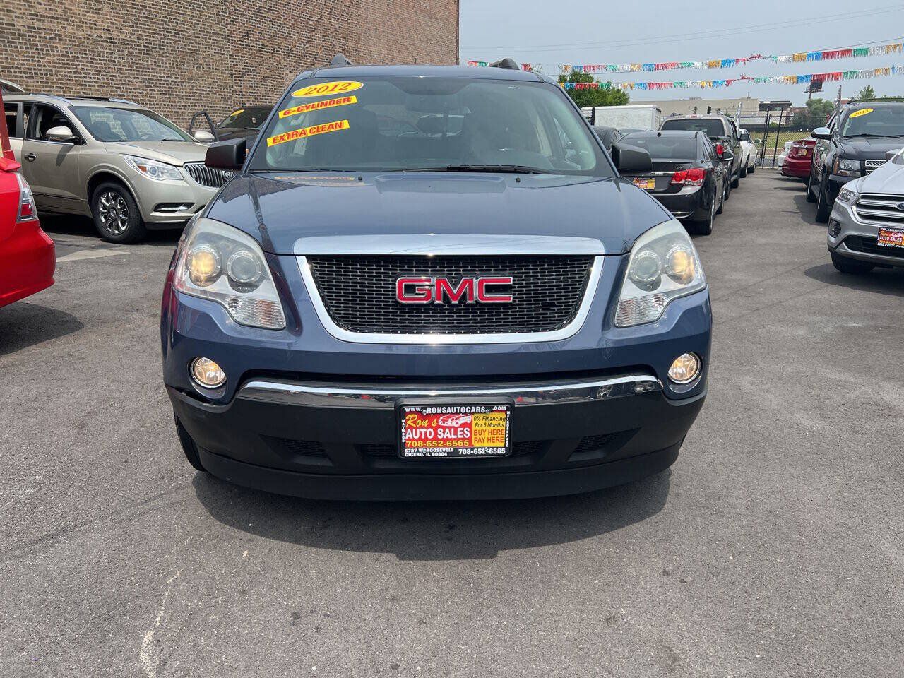 Used 2012 GMC Acadia SLE FWD image 2