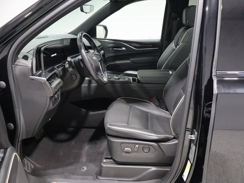 Used 2023 Cadillac Escalade Sport w/ Touring Package AWD/4WD image 11