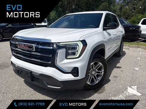 Used 2025 GMC Terrain Elevation FWD image 1