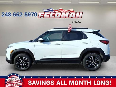 Used 2023 Chevrolet TrailBlazer ACTIV image 2