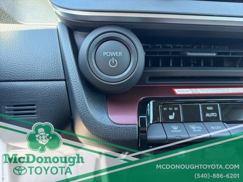 New 2026 Toyota Prius Plug-In Hybrid image 3