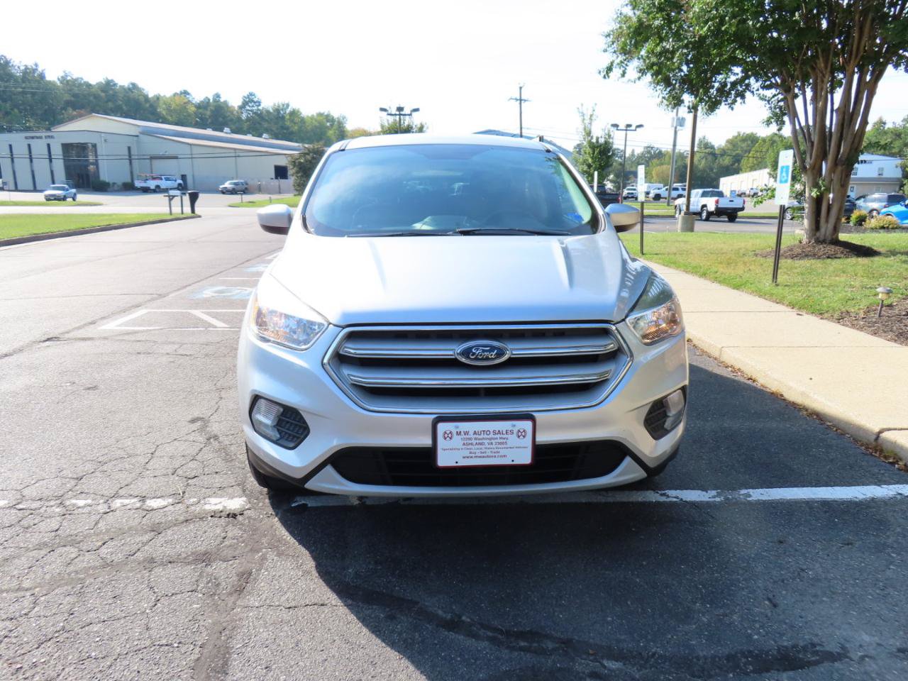 Used 2019 Ford Escape SE FWD image 12